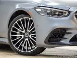 Used 2022 Mercedes-Benz S 580 4MATIC Sedan w/ AMG Line Package image 3