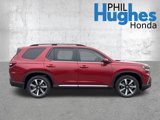 Used 2025 Honda Pilot Touring image 2