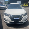 Used 2020 Nissan Rogue SV image 2