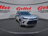 Used 2024 Toyota Grand Highlander AWD image 2