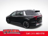 New 2025 Kia Carnival EX image 5