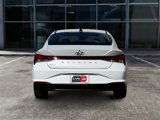 Used 2023 Hyundai Elantra SEL w/ Convenience Package image 6