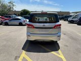 Used 2015 Nissan Quest S image 6