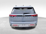 New 2025 Nissan Pathfinder Platinum image 4