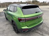 New 2025 Volkswagen Taos SE image 5