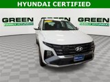 Certified 2025 Hyundai Tucson SE image 3