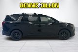 New 2025 Kia Carnival SX image 4