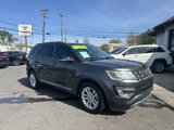 Used 2017 Ford Explorer XLT w/ Equipment Group 202A image 3