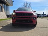 Used 2023 Jeep Compass Limited image 5