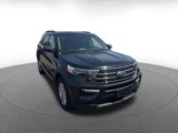 Used 2024 Ford Explorer XLT w/ Equipment Group 202A image 3