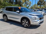New 2025 Mitsubishi Outlander SE image 2