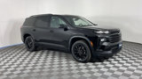 New 2025 Chevrolet Traverse LT w/ Midnight/Sport Edition image 2