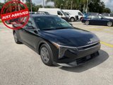 Used 2025 Kia K4 LX image 2