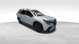 Used 2024 Subaru Ascent Onyx Edition Limited image 3