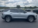 New 2026 Chevrolet Equinox LT image 2