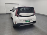 Used 2023 Kia Soul LX w/ LX Technology Package image 6