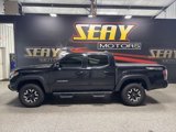 Used 2021 Toyota Tacoma TRD Off-Road image 2
