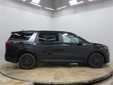 New 2025 Kia Carnival image 4