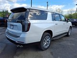 New 2025 Chevrolet Suburban Premier image 4