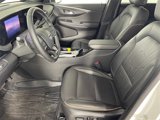 Certified 2024 Buick Envista Avenir image 3