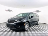 New 2025 Chrysler Pacifica Select image 4