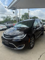 Used 2017 Chrysler Pacifica Limited w/ UConnect Theater Package image 3