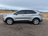 Used 2022 Ford Edge Titanium image 2