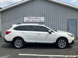 Used 2018 Subaru Outback 2.5i Touring image 2