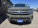 Used 2024 Ford Expedition Max XLT image 3