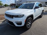 New 2025 Jeep Grand Cherokee Limited image 4