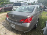Used 2005 Toyota Avalon XLS image 4