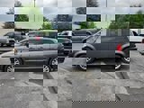 Used 2019 Dodge Grand Caravan SXT image 2