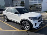 New 2025 Ford Explorer Platinum image 2