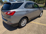 Used 2018 Chevrolet Equinox LT w/ Sun & Infotainment Package image 5