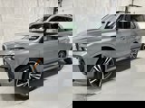 Used 2025 BMW X7 xDrive40i w/ M Sport Package image 3