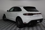 Used 2025 Porsche Macan image 3