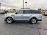 Used 2023 Lincoln Navigator Reserve image 6