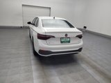 Used 2024 Volkswagen Jetta SE w/ Panoramic Sunroof Package image 5