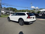 Certified 2024 Volvo V90 B6 Cross Country Plus image 5