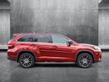 Used 2018 Toyota Highlander SE image 4