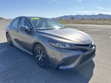 Used 2023 Toyota Camry SE image 3