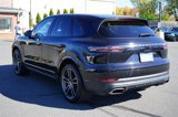 Used 2022 Porsche Cayenne image 6