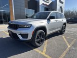New 2025 Jeep Grand Cherokee Limited image 2