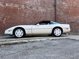 Used 1988 Chevrolet Corvette Coupe image 2