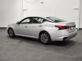 Used 2023 Nissan Altima 2.5 SV image 2