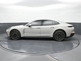 Used 2025 Porsche Panamera image 2