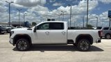 New 2025 GMC Sierra 2500 Denali Ultimate image 5