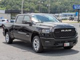 New 2025 RAM 1500 4x4 Crew Cab image 3