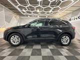 Used 2022 Ford Escape SE image 3
