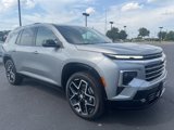New 2025 Chevrolet Traverse High Country w/ LPO, Floor Liner Package image 2
